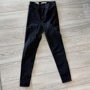 Signature by Levi Strauss Women's High Rise Jeans - Black